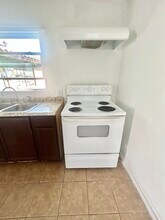 116 Soledad Loop in Laredo, TX - Building Photo - Building Photo