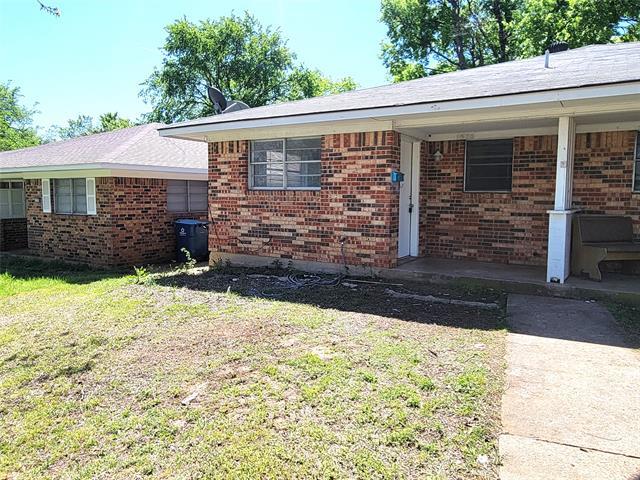 1528 W Elm St in Denison, TX - Building Photo - Building Photo