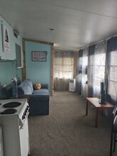 157 Beach Manor Ct in Daytona Beach, FL - Building Photo - Building Photo