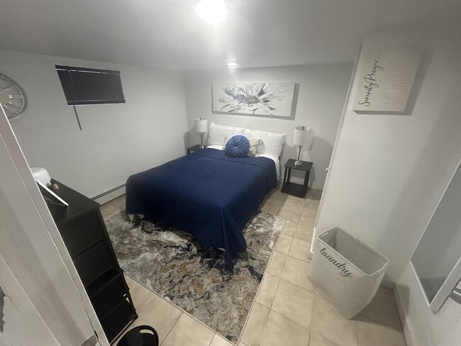 77 Ross St, Unit Peaceful Escape in East Orange, NJ - Building Photo - Building Photo
