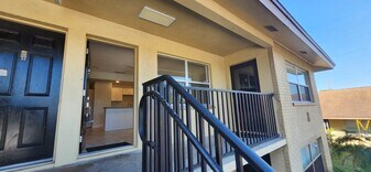 2501 Harn Blvd, Unit H39 in Clearwater, FL - Building Photo
