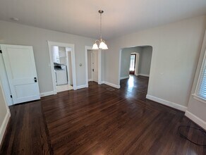 3827 Millsbrae Ave in Cincinnati, OH - Building Photo - Building Photo