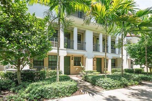 11343 SW 14th St in Pembroke Pines, FL - Building Photo