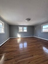 1624 Teaneck Rd in Teaneck, NJ - Foto de edificio - Building Photo