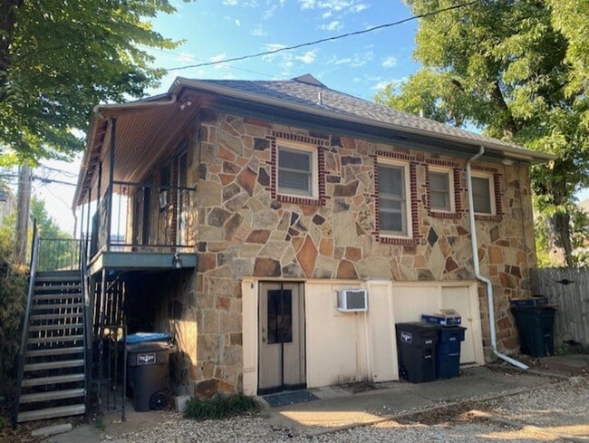 property at 3333 W 5th St