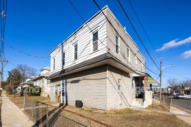 701 N Warwick Rd in Magnolia, NJ - Building Photo - Building Photo