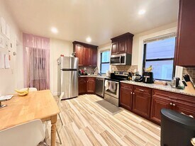 2 Parker Hill Ter, Unit 1 in Boston, MA - Building Photo