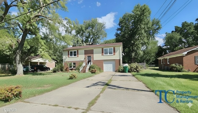 property at 142 Northside Rd