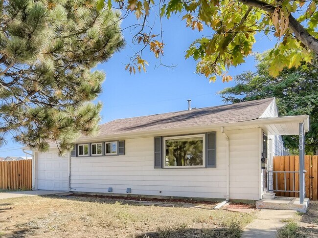 property at 1800 S Zuni St