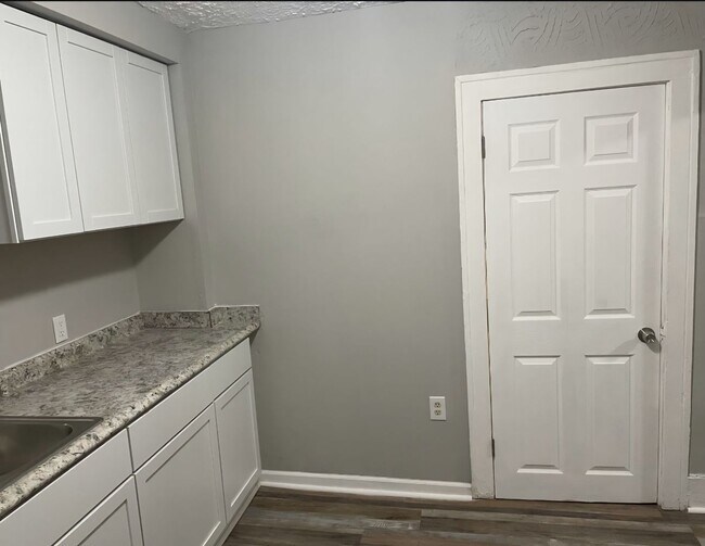 1323 W 6th St in Lorain, OH - Building Photo - Building Photo