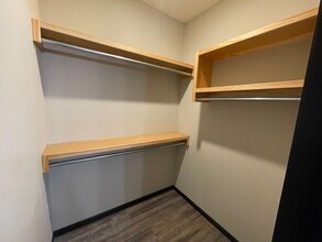 12817-12819 E Timber Lake Ct in Wichita, KS - Building Photo - Building Photo