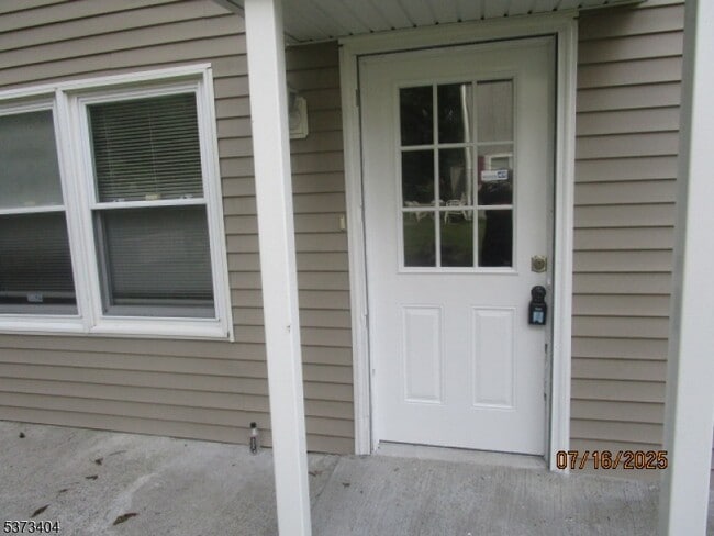 359 Lake Shore S in Montague, NJ - Building Photo - Building Photo