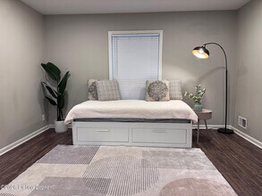 305 Moser Rd in Louisville, KY - Building Photo - Building Photo