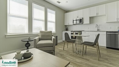 3005 Chestnut Grv Ln in Matthews, NC - Building Photo - Building Photo