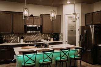 3912 San Marino Rd in Las Cruces, NM - Foto de edificio - Building Photo