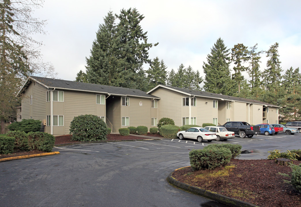 Arrowwood Apartments in Federal Way, WA - Building Photo