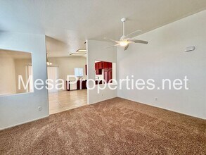 16953 Sorrento Ln in Victorville, CA - Building Photo - Building Photo