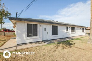 11635 N 83rd Ave in Peoria, AZ - Building Photo