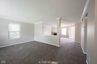 7623 Hollow Reed Ct in Noblesville, IN - Building Photo - Building Photo