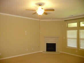 12102 Cove Harbor Ln in Cypress, TX - Building Photo - Building Photo