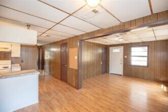 1805 Oriole Dr in League City, TX - Building Photo - Building Photo