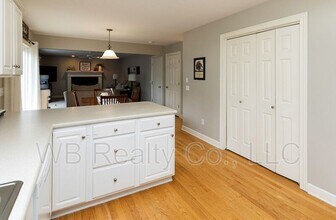 4519 Meadow Valley Dr in West Des Moines, IA - Building Photo - Building Photo