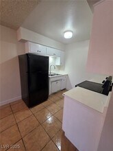 2616 Lynnwood St in Las Vegas, NV - Building Photo - Building Photo