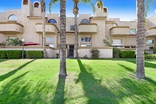 2048 S Bon View Ave in Ontario, CA - Building Photo