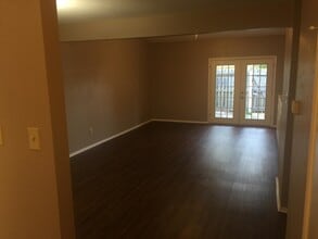 2800 Longmire Dr in College Station, TX - Building Photo - Building Photo