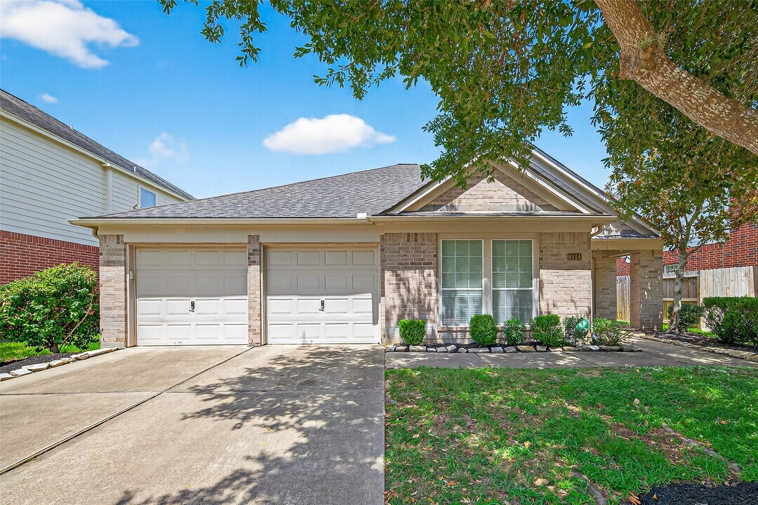 6114 Barkermist Ln in Katy, TX - Building Photo