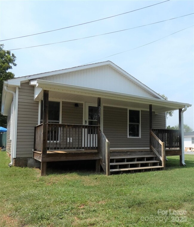 property at 235 N Oakland Ave