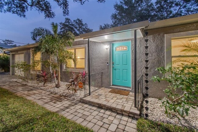 4324 S Clark Ave in Tampa, FL - Building Photo - Building Photo