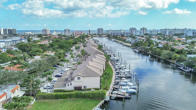 210 Captains Walk in Delray Beach, FL - Building Photo - Building Photo