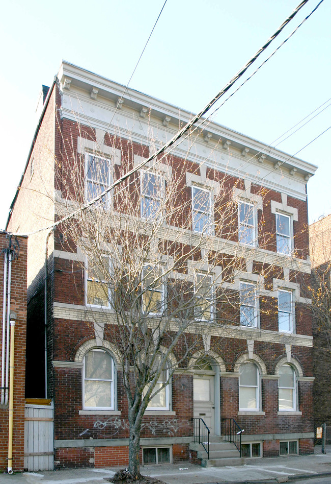 269-271 E Kinney St in Newark, NJ - Foto de edificio - Building Photo