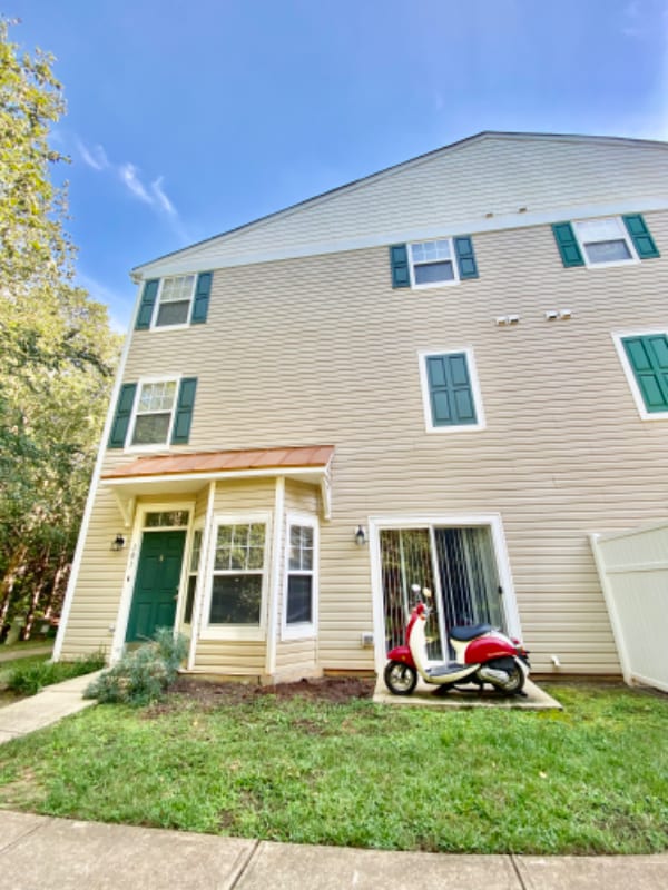 property at 2231 Raven Rd