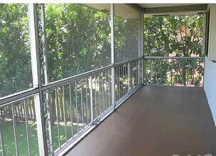 184 NW 4th Ave, Unit A in Boca Raton, FL - Building Photo - Building Photo