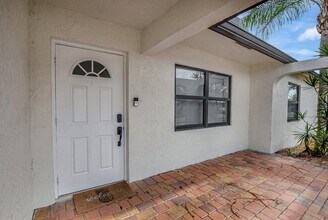 4593 Appalachian St in Boca Raton, FL - Building Photo - Building Photo