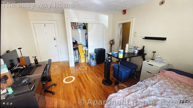402 Highland Ave, Unit #1 in Somerville, MA - Building Photo - Building Photo