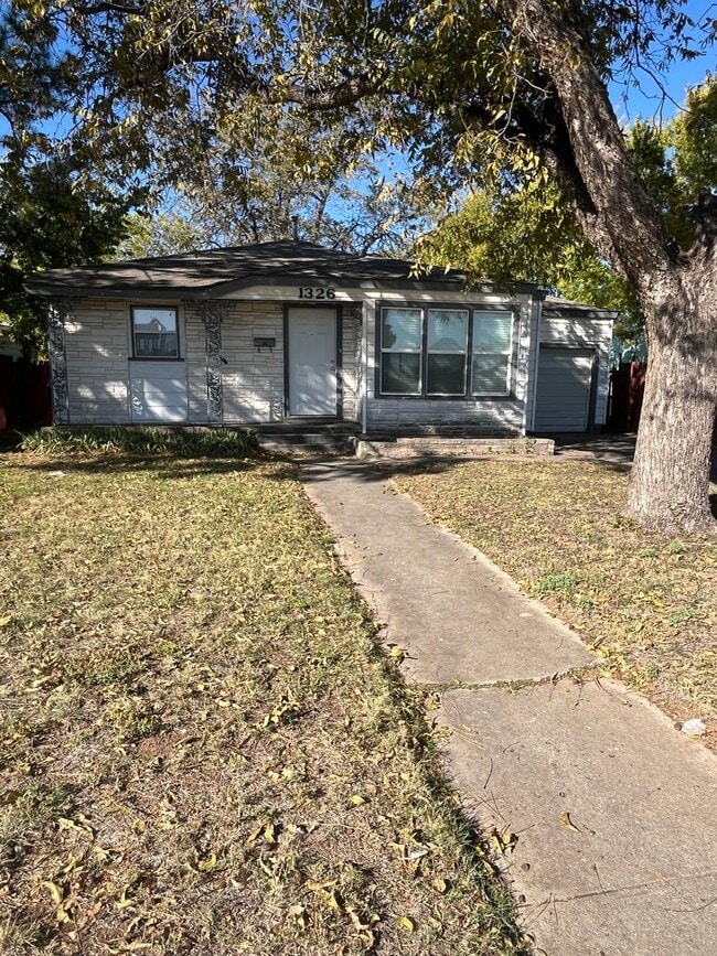 property at 1326 Clinton St