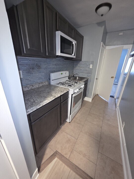 1212 Holbrook St NE, Unit #2 in Washington, DC - Building Photo