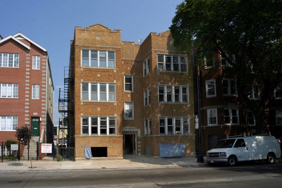 1738 W Foster Ave in Chicago, IL - Building Photo