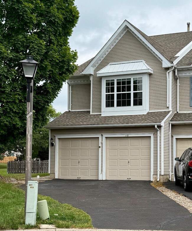 property at 113 Broadleaf Pl