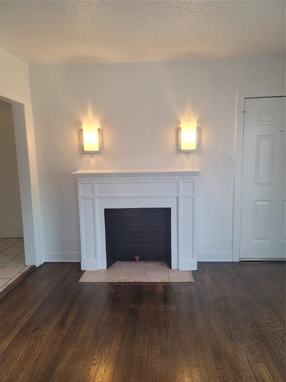 property at 1914 Binz St