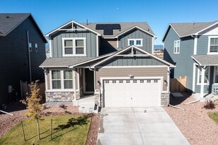 8042 Goldenray Pl in Colorado Springs, CO - Building Photo