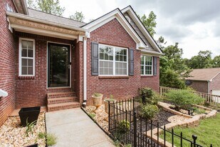 137 Bristol Woods Dr in Athens, GA - Building Photo