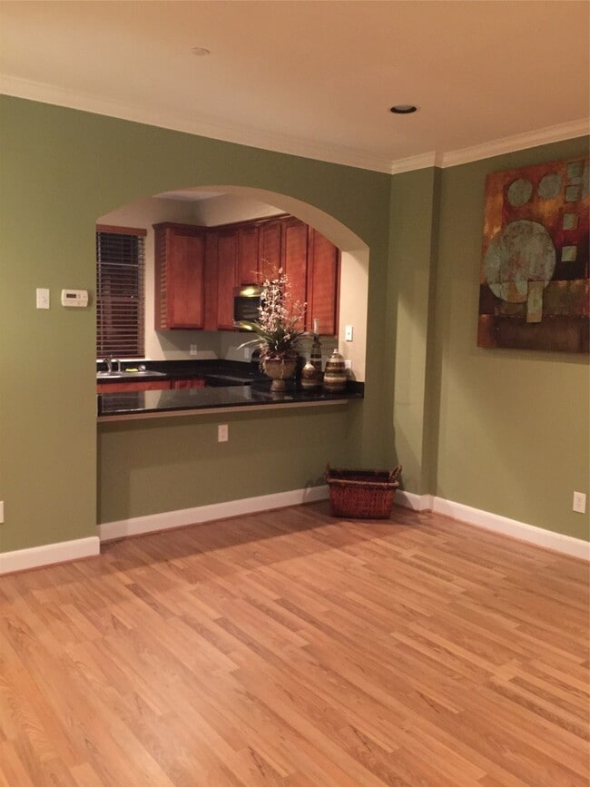 property at 3001 Murworth Dr