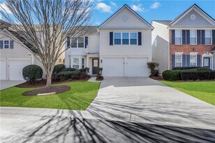 617 Melilot Ln in Alpharetta, GA - Building Photo