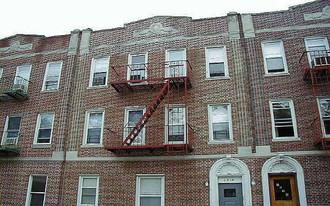 1926 Bay Ridge Pky Apartamentos