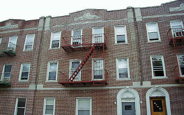 1926 Bay Ridge Pky in Brooklyn, NY - Building Photo