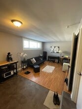 421 Cottesmore Ave in Cobourg, ON - Building Photo - Building Photo